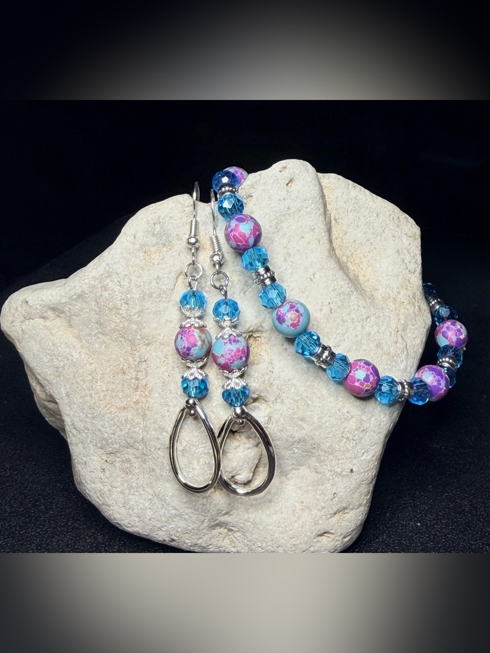 ✨Handmade✨ Purple & Blue Beaded Bracelet & Earring Set